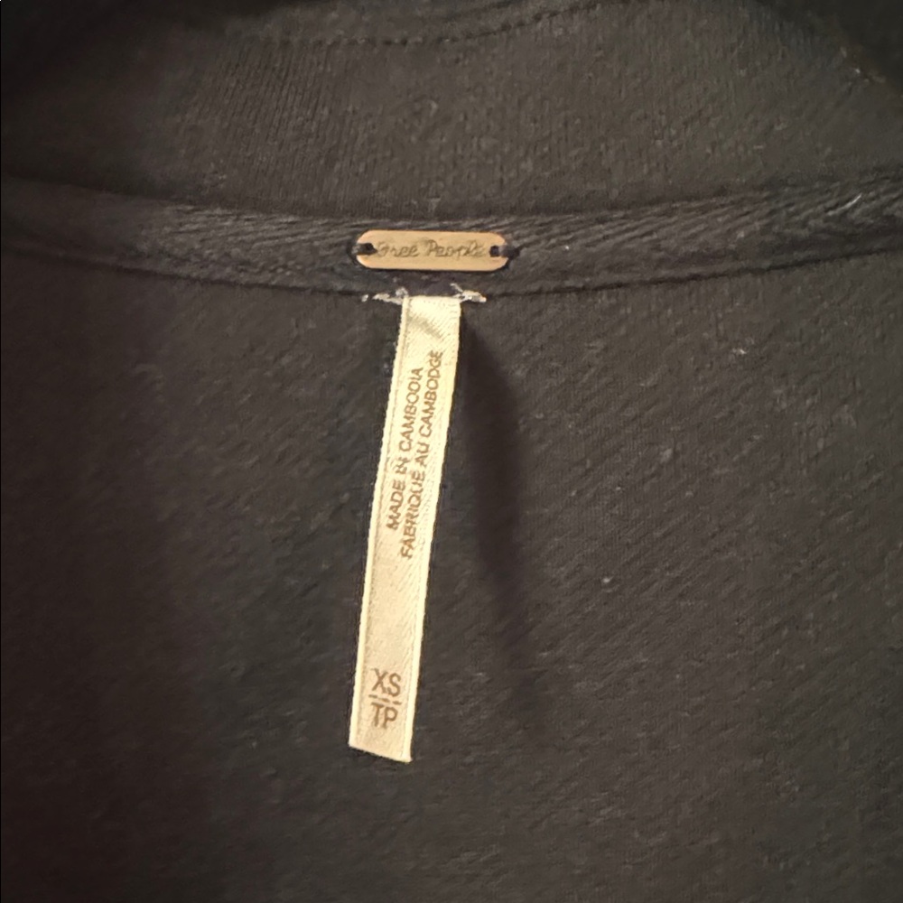 Free People Shacket - Picture 3 of 3